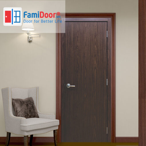 Cửa gỗ MDF LAMINATE M1 tại Showroom Famidoor 0824.400.400