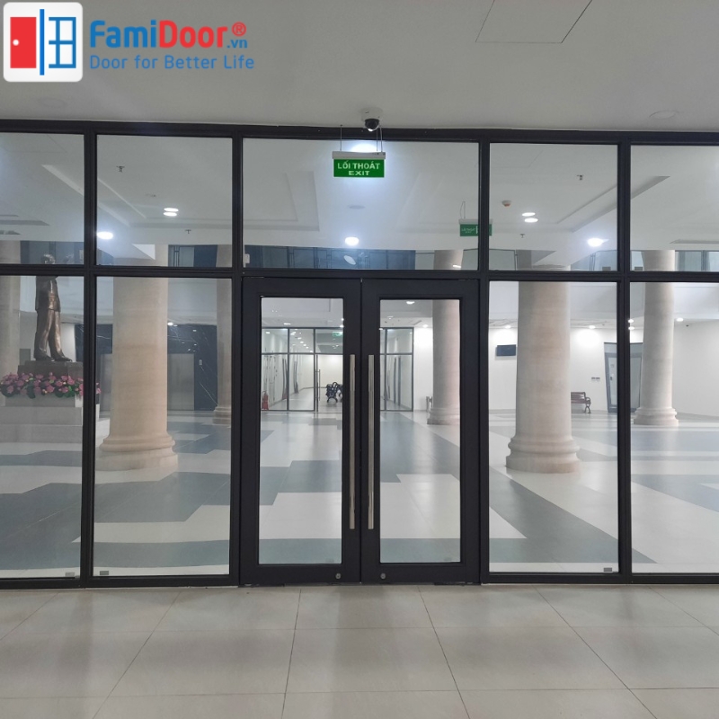 Cửa Đại Hội Là Gì? Cách Chọn Cửa Đại Hội Phù Hợp Nhất 2025 Cửa đại hội nhôm kính dùng cho nhiều vị trí lắp đặt